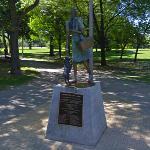 Dorothy & Toto Statue in Oz Park